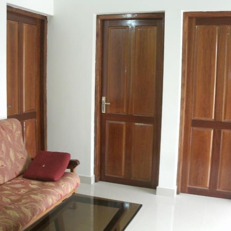 Jacaranda Holiday Home Kochi Bagian luar foto